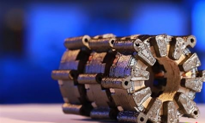 Using copper, ceramics and iron to make electric motors in 3D printing